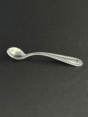 Vintage STERLING. SILVER Salt Spoon